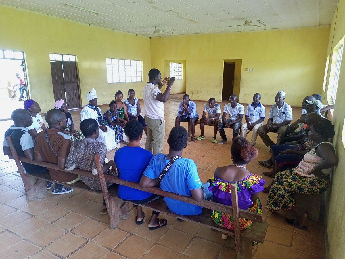 The Inequitable gender norms denies adolescent girls and women access to SRHR services Sierra Leone. All girls and women have the right to Sexual and Reproductive Health services. <a href="/MoctarKAN/">Moctar Kane</a> <a href="/DianaChando/">Diana Paul Chando 🦅</a> <a href="/cy_chigwenya/">Cynthia Chigwenya</a>