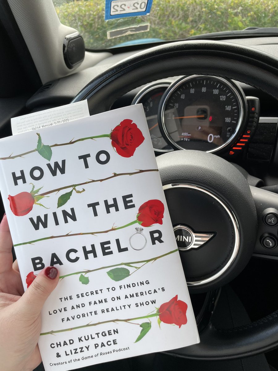 The ultimate playbook if you love The Bachelor #inthepit @GameOfRosesPod