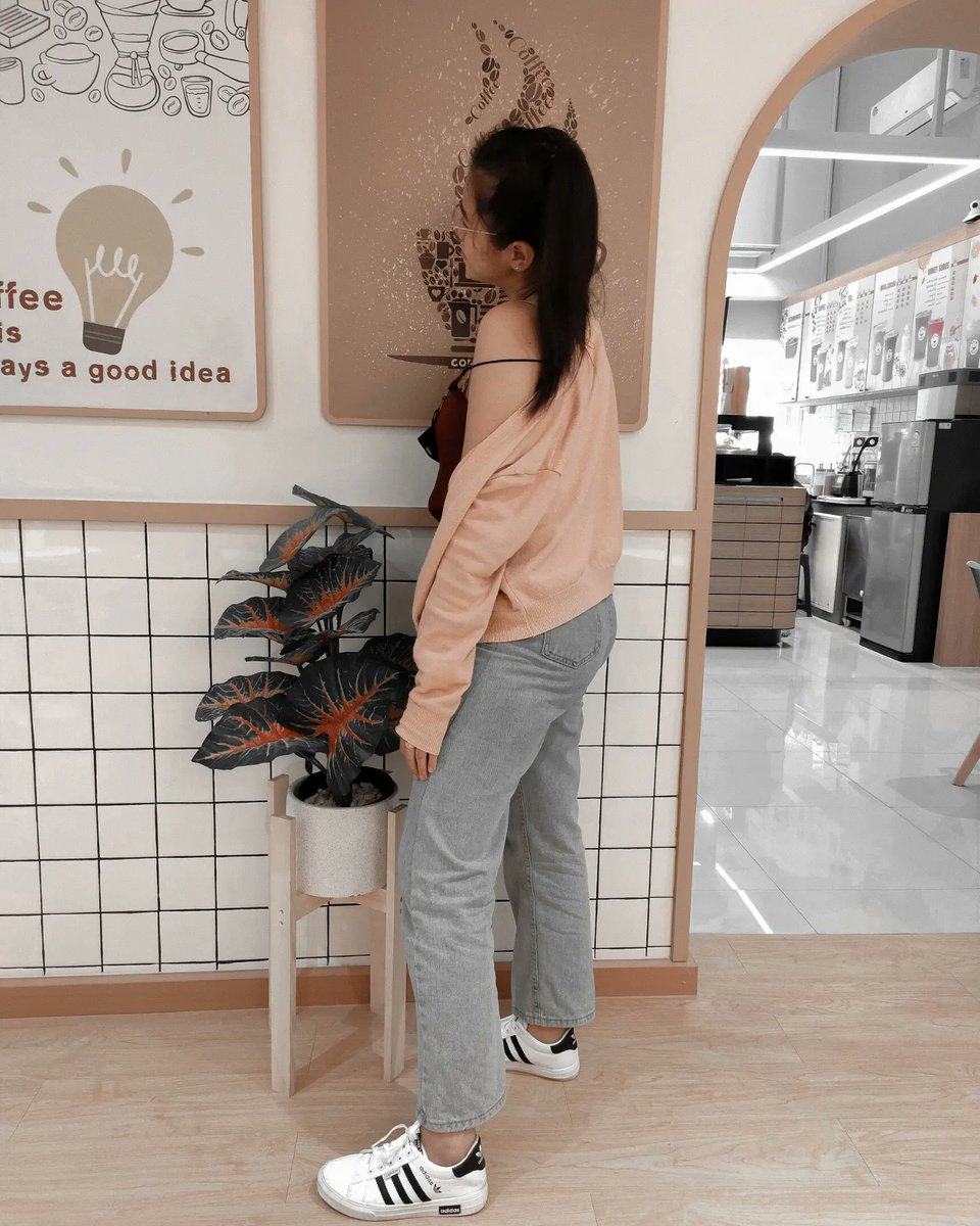 warai093's tweet photo. ให้โอกาสชีวิต ลองทำเรื่องยากๆบ้าง
อย่ามัวแต่กลัวจนไม่ทำอะไรเลย 🧸💰
เพราะชีวิตเราจะไม่ได้อะไรเลย🥰✌🏻
#คำคมโดนใจ #คําคมในวงเหล้า #คำคมชีวิต #แคปชั่นสู้ #คําคมความรัก #สาระ #คำคมคนทำงาน #คำคมโดนใจ #กำลังใจ #สู้ต่อไป #แคปชั่นท้อ #แคปชั่นทำงาน #แคปชั่นอ่อย #แคปชั่นน่ารัก https://t.co/2mFc4FRahl
