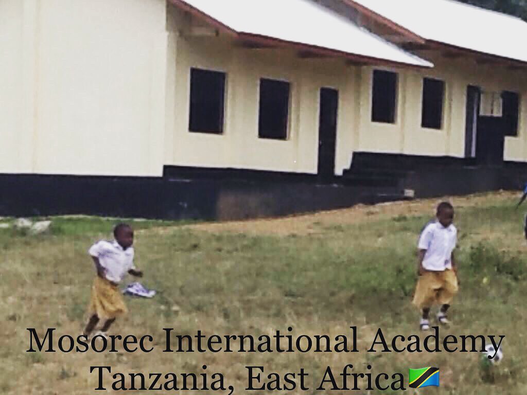 christinemosore's tweet photo. Happy Anniversary to Mosorec International Academy!🙏🏾❤️🏫 📚 🎉✏️ #ToGodBeTheGlory #7Years #Grateful #Tanzania #Education #MosorecInternationalAcademy
#MosorecInternationalFoundation https://t.co/BfEF5EucA3