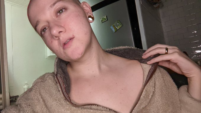 Findom nonbinary https://t.co/PkITHqak9R<a href="/tag/findom"class="tags"><span>#findom</span></a>