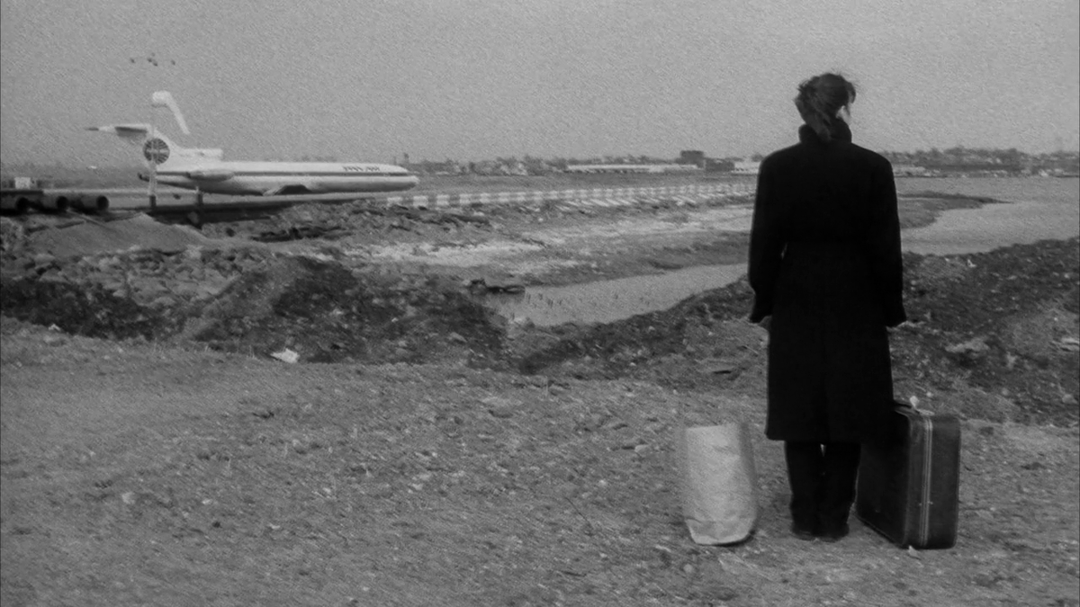 projectionistw's tweet photo. 'Stranger Than Paradise' (1984) Jim Jarmusch. https://t.co/FJGDt3V4zC