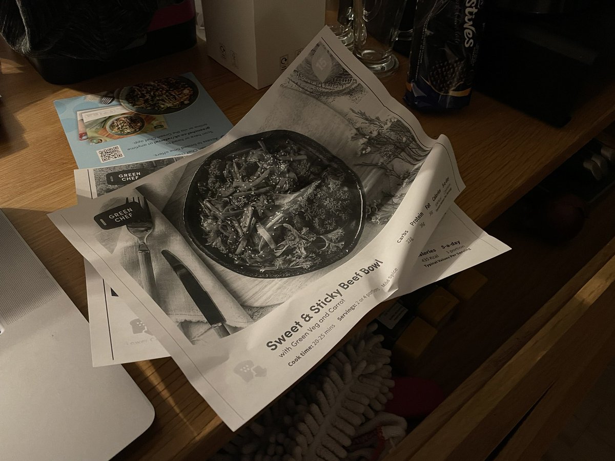 Lozyness's tweet photo. @greenchef very weird! Got my delivery today and one of the recipe cards was missing and the other two were black and white printouts on printer paper 🤨 Ink shortage? 🤣 https://t.co/cmnM00DGUq