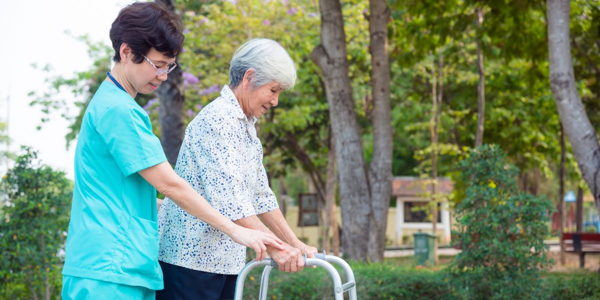 avorsmedgroup's tweet photo. The Do's &amp; Don'ts of Hip Replacement Recovery https://t.co/1lpr8ucyis https://t.co/DCKgr4G3V0
