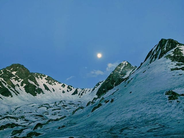 EOIHavana's tweet photo. Pueblo #Mandi en el distrito #Poonch de #JammuAndKashmir - Valles, bosques, lagos, flores y todo lo que los amantes de los viajes siguen buscando está aquí, ven y explora.
#IncredibleIndia 
@JandKTourism @incredibleindia @tourismgoi
#AzadiKaAmritMahotsav 
crédito: @discovermandi https://t.co/kBZJtTRITC