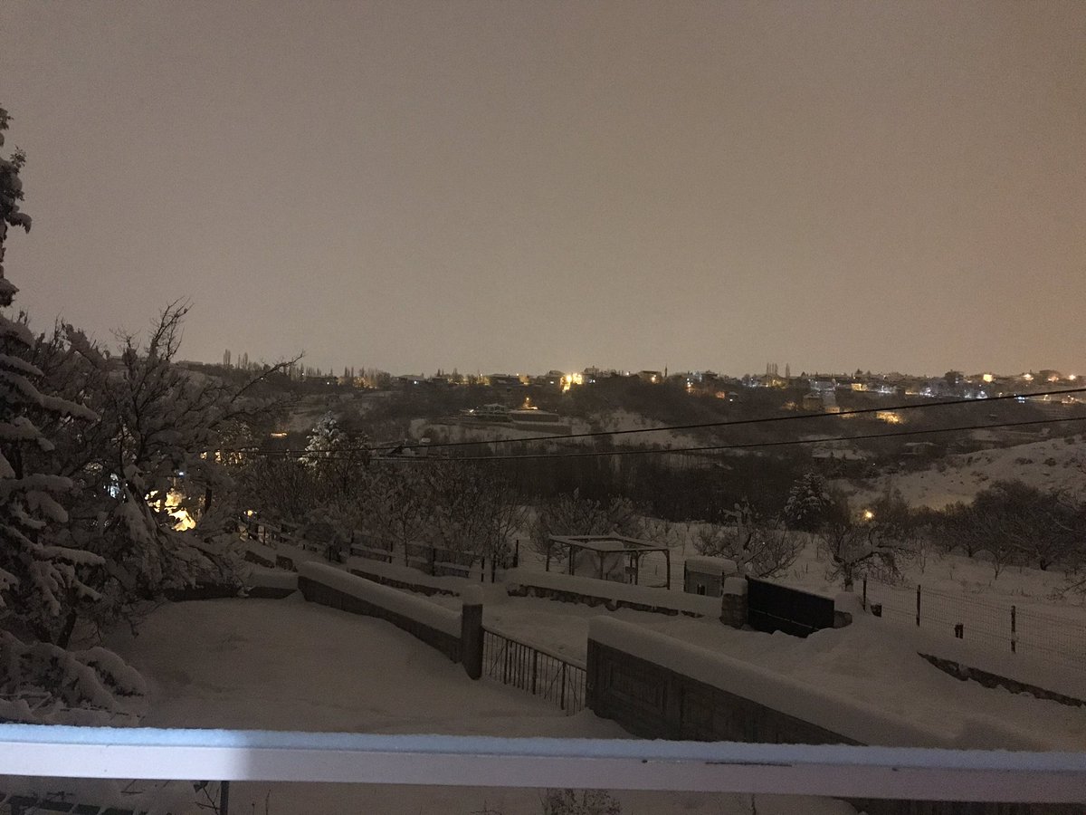 Gecenin Beyazı ve ayazı