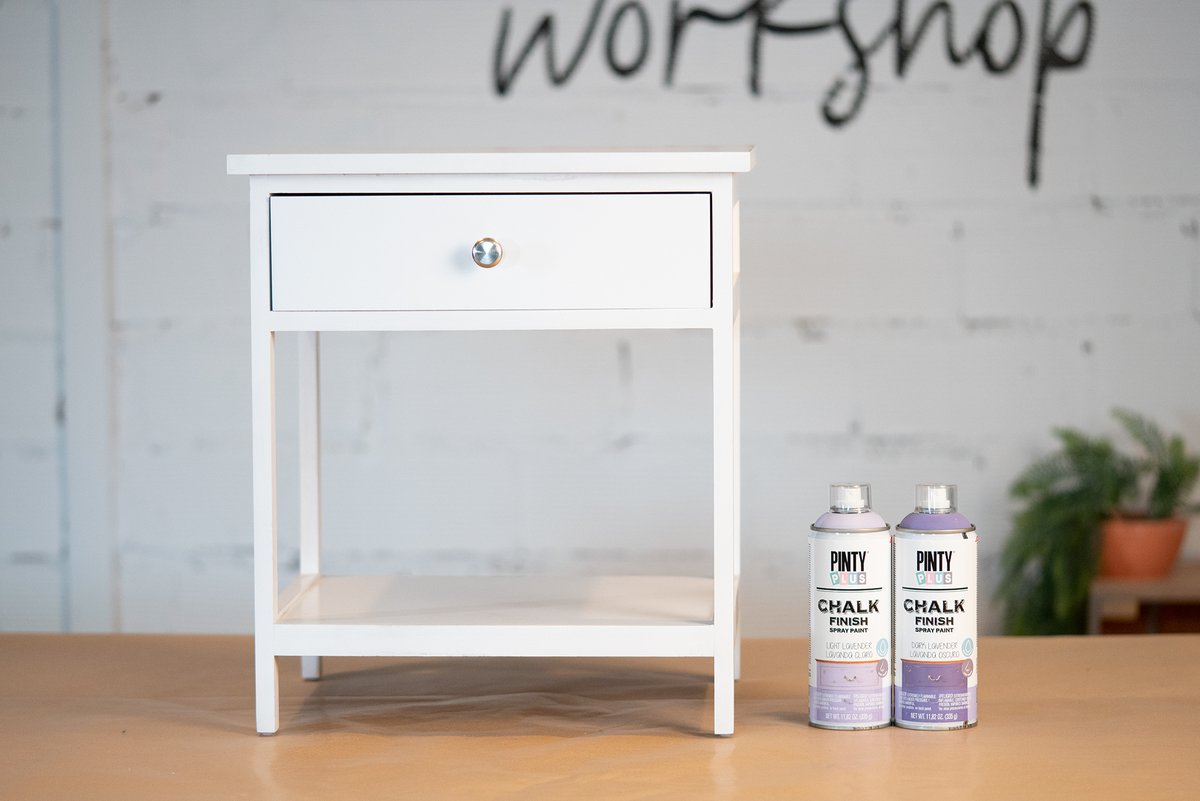 novasolspray's tweet photo. Estamos de enhorabuena. Siempre es motivo de celebración lanzar nuevos productos y seguir creciendo y aportando. 
Prueba los nuevos colores Lavanda Claro y Lavanda Oscuro y mostradnos como quedan vuestros muebles, objetos y superficies.

#chalkpaint #chalkpainted https://t.co/egG8VlBSoS