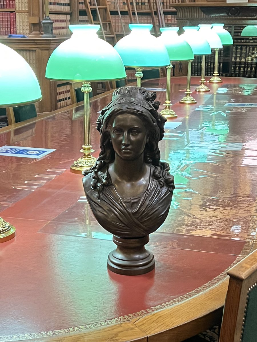 Gérard MENUEL tweet media