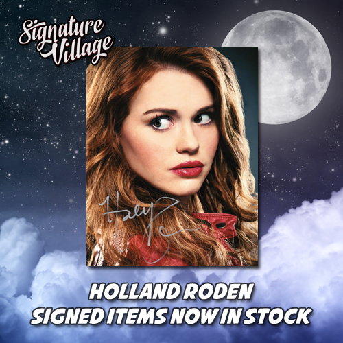 SignsVillage's tweet photo. By the light of the moon - Don't miss out as we've just added a limited number of items signed by the fabulous Holland Roden on sale now! 🌙

https://t.co/aZI4GCU2wx https://t.co/BbuijhzsYZ