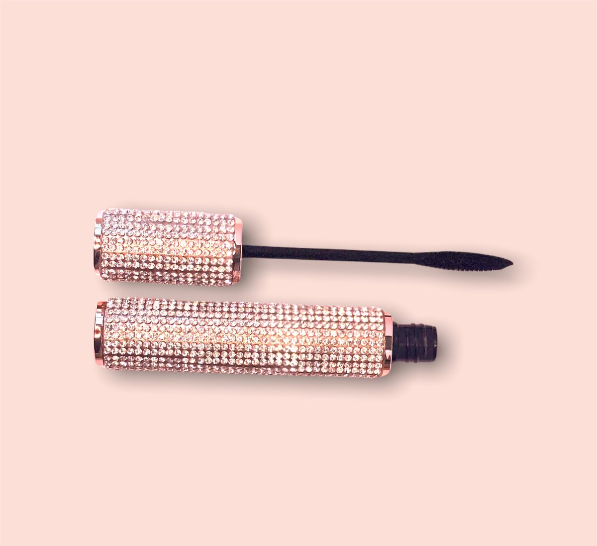 ChicSkinCo's tweet photo. OUR NEW LONG-LASTING WATERPROOF MASCARA 😍✨  

https://t.co/tLsWQUtK9r 😍 https://t.co/IMJU1FnWds
