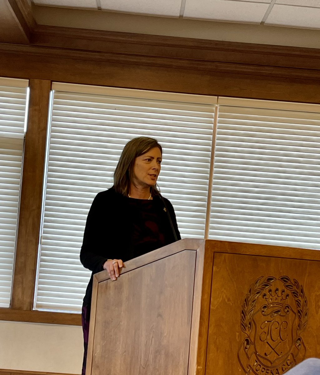 Appreciated Speaker Pro Tem <a href="/BlaineFinch/">Blaine Finch</a> and Senator Kellie Warren spending some time with #kscoops and agribusinesses at our joint event with partners <a href="/ksgrainandfeed/">Kansas Grain and Feed Association</a> and <a href="/KSAgRetailers/">Kansas Agribusiness Retailers Association</a>. #ksleg