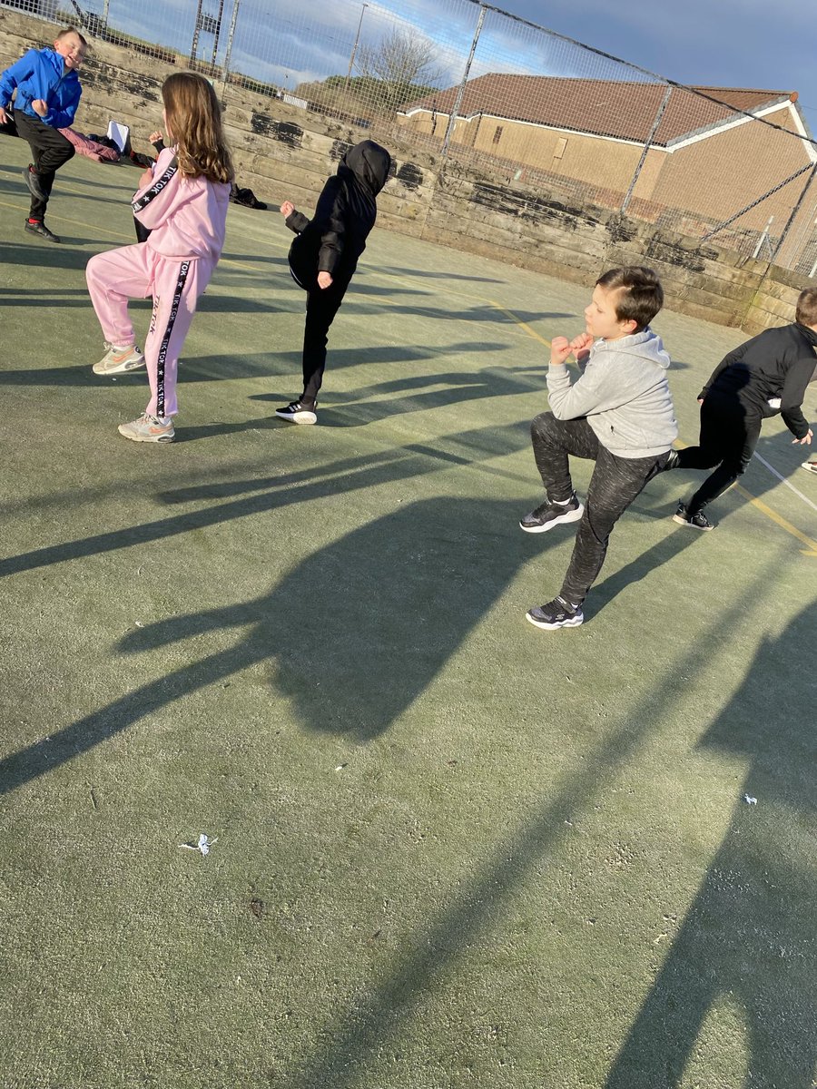 wlourladysps's tweet photo. P3/4 keeping active during today’s P.E lesson! The pupils worked hard to beat their personal bests in each circuit round and recorded their new personal best too! 🤗🏃♂️ #PEOutside #BeatPersonalBest https://t.co/C6ZQKg5K2Y