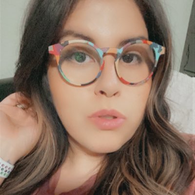 bianx208's tweet photo. #NewProfilePic #GirlsWithGlasses https://t.co/iyY1tqhVkZ