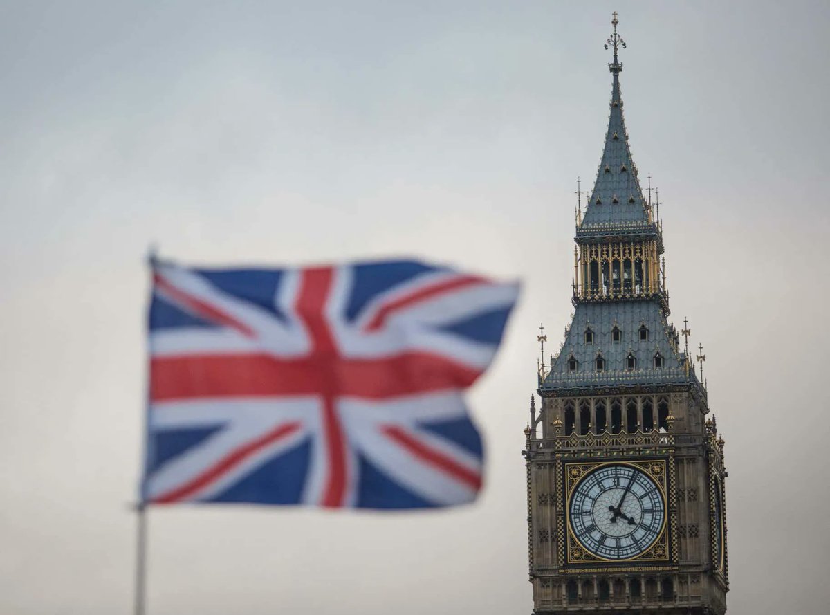 barstoolsports's tweet photo. The UK Is Moving To A Four Day Work Week And Every Other Country Should Follow Suit https://t.co/e4Y9WH4n1y https://t.co/Q1NH8CRUDL