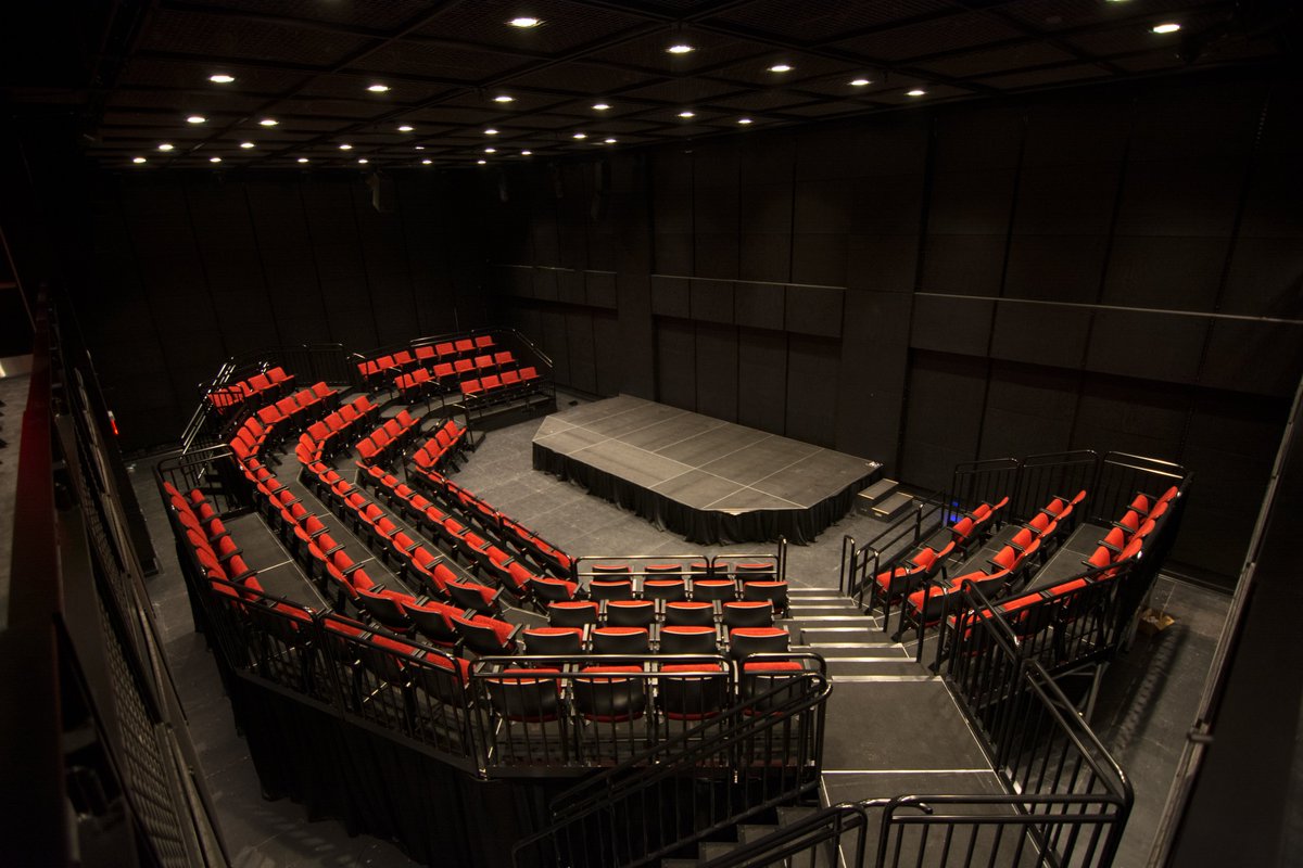 IrishArtsCenter's tweet photo. "A major addition to the city’s cultural scene." @LSAOnline dives into the architecture of the #newIAC and its robust potential for our ambitious opening season program, including Oona Doherty’s stunning #HardtoBeSoft, closing this weekend > https://t.co/aYTHihg5fP https://t.co/GJX6jwTiGE