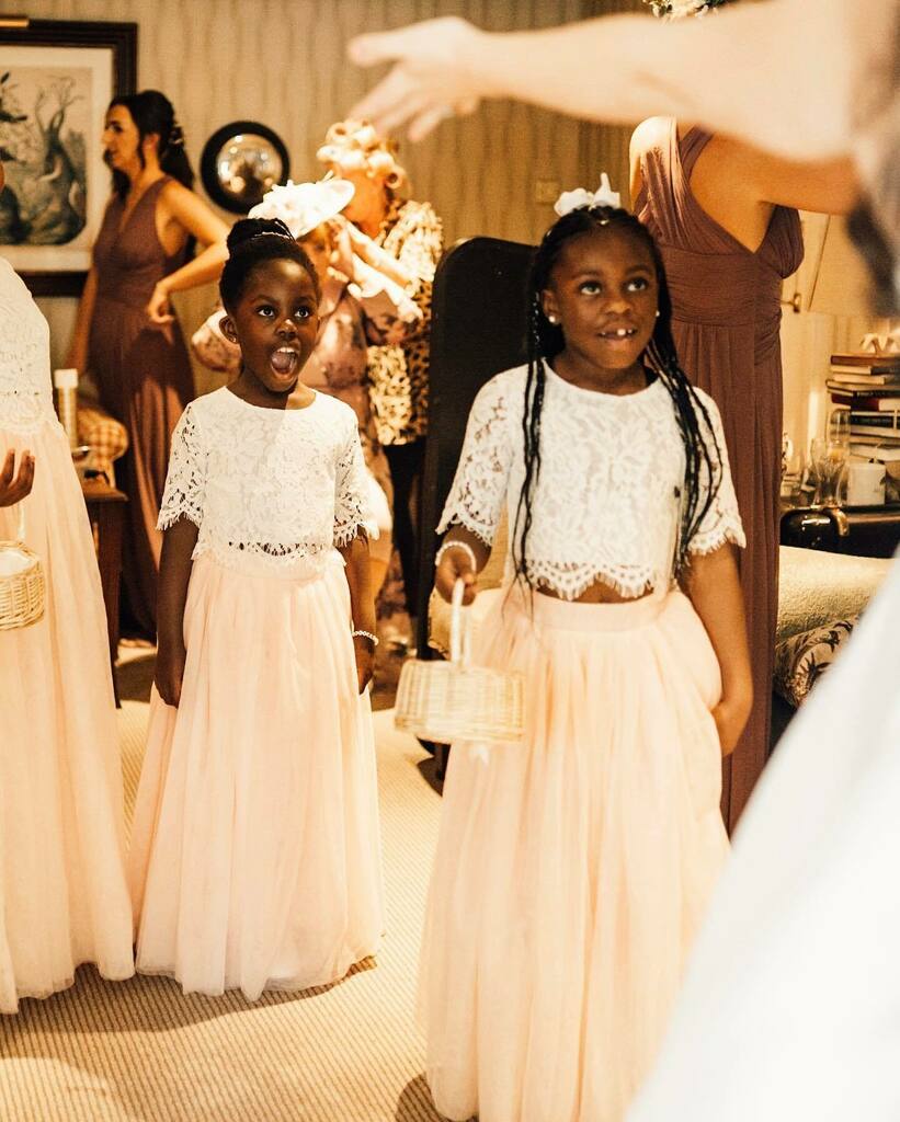 Reactions like this are the best! 

#weddingphotographer #weddingphotography #lookslikefilm #realwedding #lookslikefilmweddings #loveintentionally #weddingdress #brideandgroom #engaged #wedphotoinspiration #weddinginspiration #theweddingbliss #anthonyive… instagr.am/p/CY6_1COIWyk/