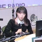 IZFEED's tweet photo. prettiest girl https://t.co/8SE2qPC7BQ