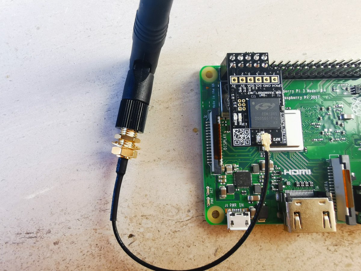 Domoticalia's tweet photo. Ya disponible Razberry 7 PRO: mejora el alcance Z-Wave como nunca. 
https://t.co/gQAl8Aocxs
#razberry #zwave #domotica #iot #ha #makers #homeautomation #rbpi #raspberrypi #mesh https://t.co/6HcY1KH85l