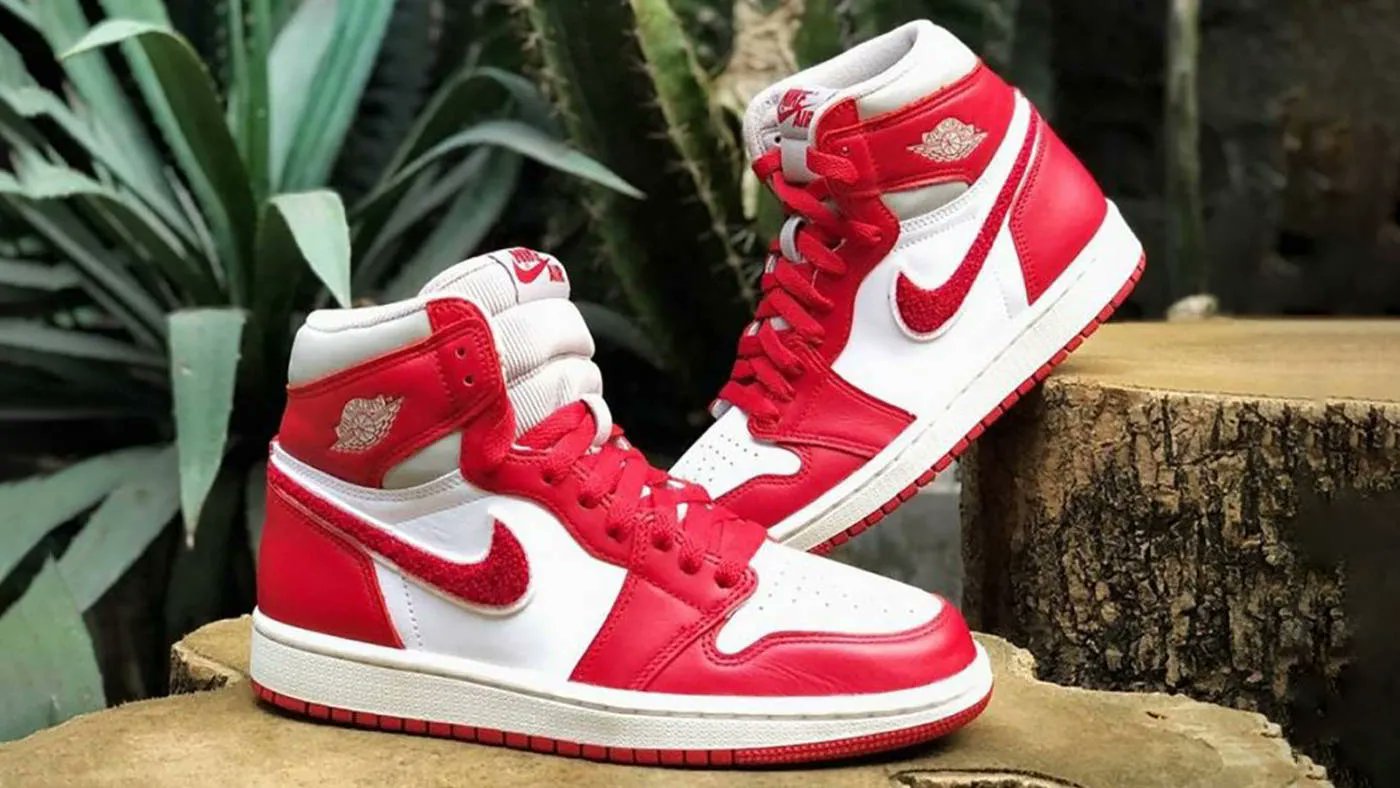 The Sole Supplier on X The latest Air Jordan news AJ6 Mint Foam https t nB9yIi8i1E AJ1 Varsity Red https t eJHtpPYm72 AJ4 Infrared https t XMPpvOv3Ei AJ1 85 Georgetown https t X6AbWXhh1C h...