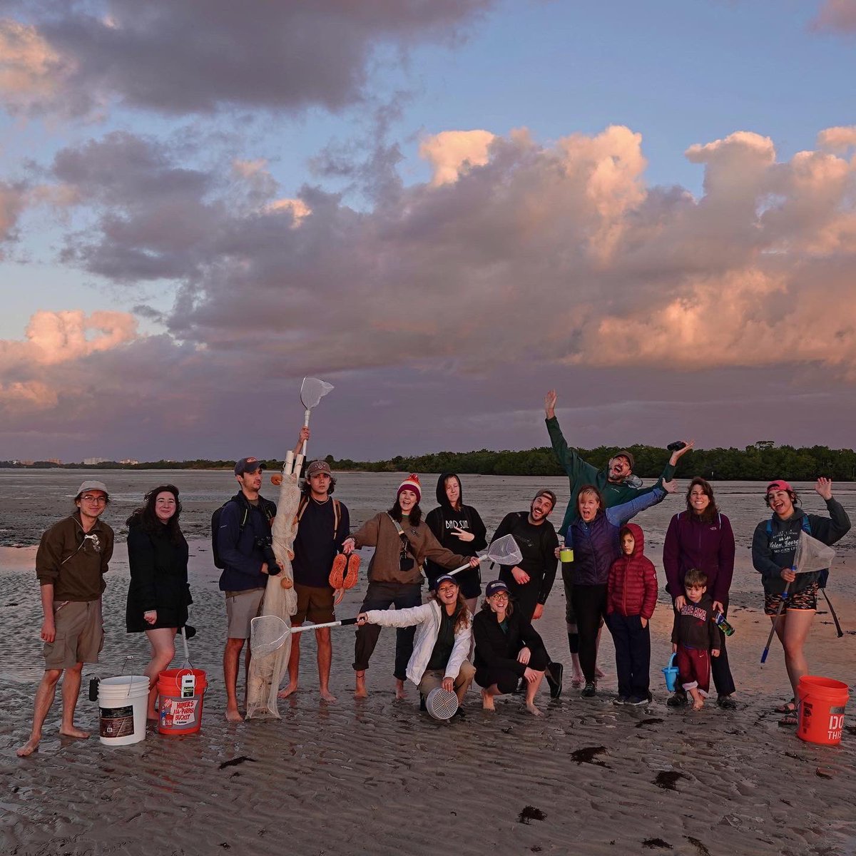 ConservancySWFL's tweet photo. The Conservancy education team spent some good quality time together a few days ago at low tide exploring, observing and learning more about the many invertebrates in SW Florida waters.

It is important to never stop learning about the environment around you!
#conserveswfl https://t.co/rMGUB5Fqgv