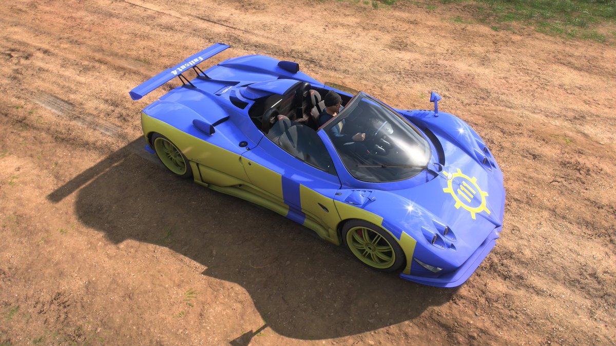 RyanActually1's tweet photo. I made a #Fallout4 #Vault111 design for my #PaganiZondaCinqueRoadster2009 in #ForzaHorizon5 , simple and maybe basic but I'm not overly good at these design options in games. #XboxGamePass #XboxSeriesX #RyanActually #MyDesign https://t.co/AxVYApbmM9