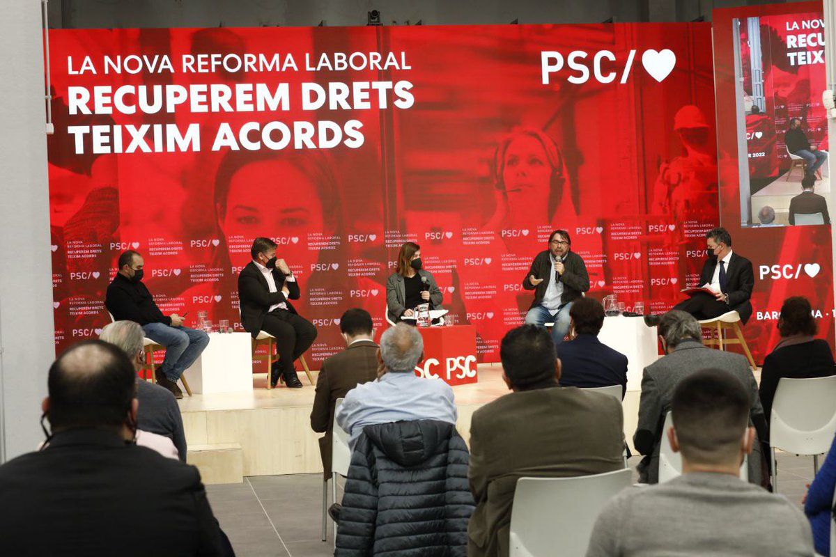 🌹 "Diàleg entre els agents socials i econòmics" moderat per <a href="/atrillas/">Ariadna Trillas,</a>.
  
🗣️ <a href="/PachecoJpacheco/">Javier pacheco #OFENSIVACCOO</a>, <a href="/camilros/">Camil Ros</a>, <a href="/AntoniCanete/">Antoni Cañete</a> i Javier Ibars parlen sobre l’acord que van assolir els agents socials i econòmics amb el Govern d’Espanya per la nova reforma laboral.

#Cumplimos
#PSC/❤️