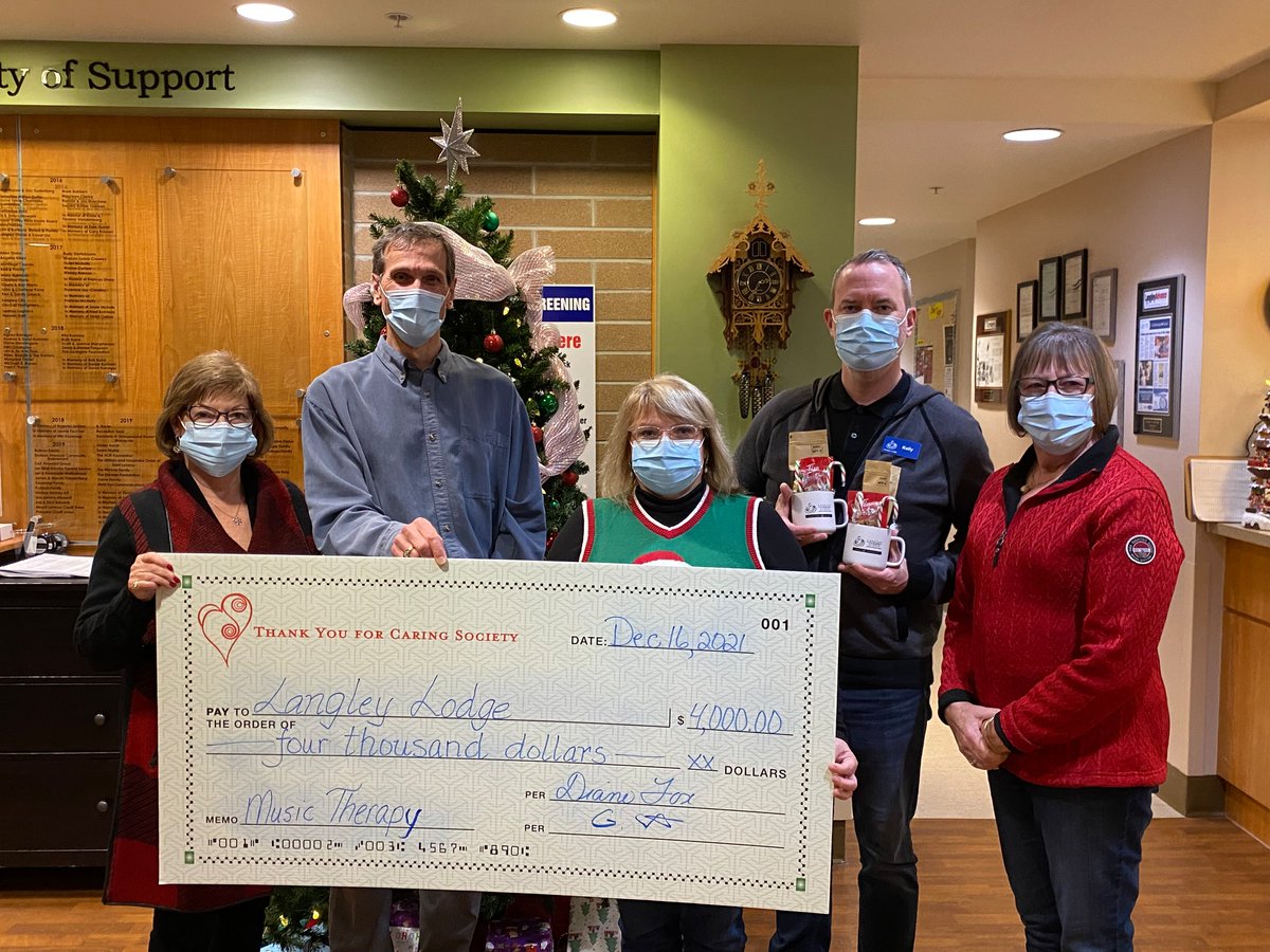 LangleyLodge's tweet photo. "The Thank You For Caring Society was pleased to be able to expand their support of Langley families to include our beloved seniors.

We hope that our donation to the Langley Lodge Music Therapy program can bring a smile to the residents' faces." https://t.co/h3S9pEDUXV