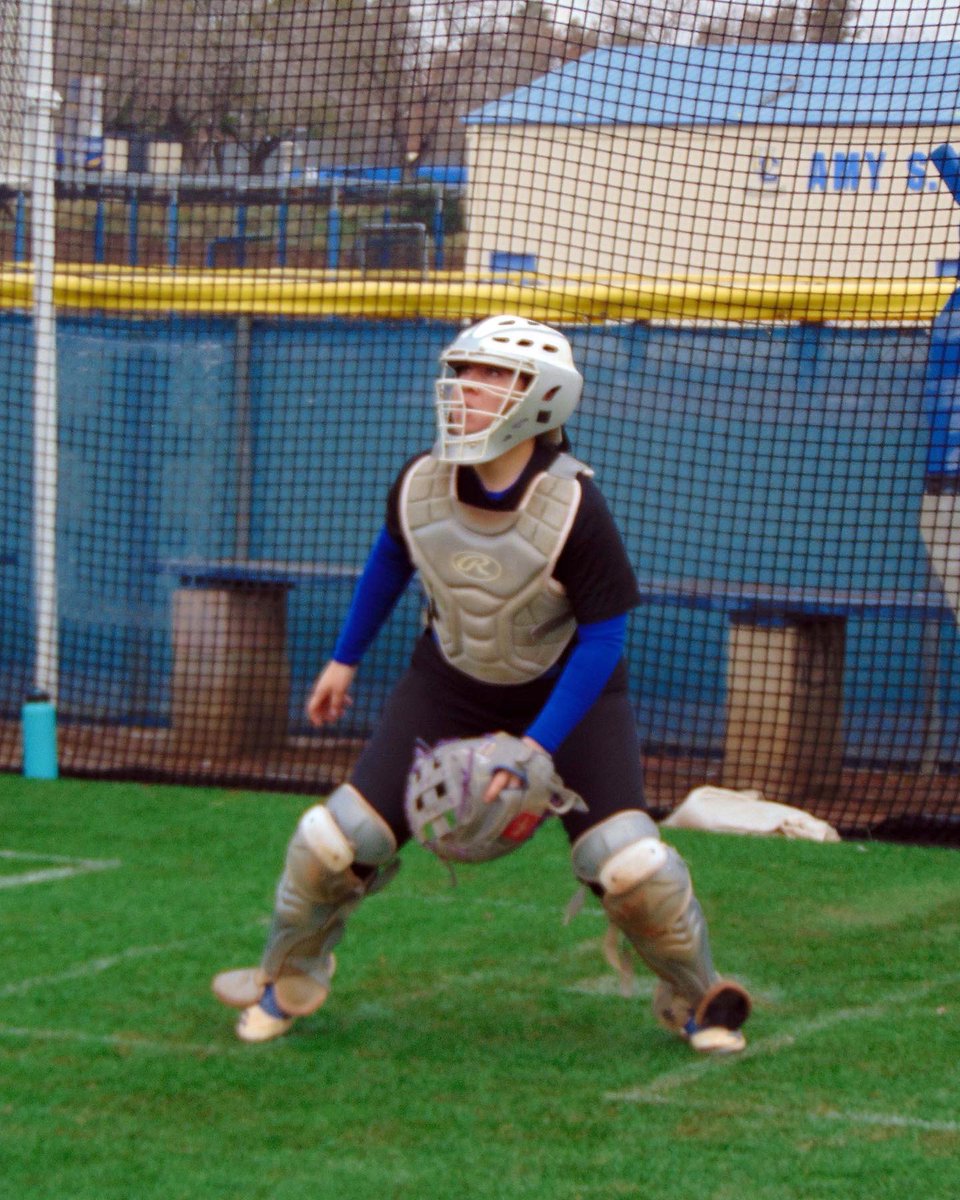 UCRSoftball's tweet photo. Looking forward to the upcoming season 😤💪
#Ryear https://t.co/TXfFZ6mU8U