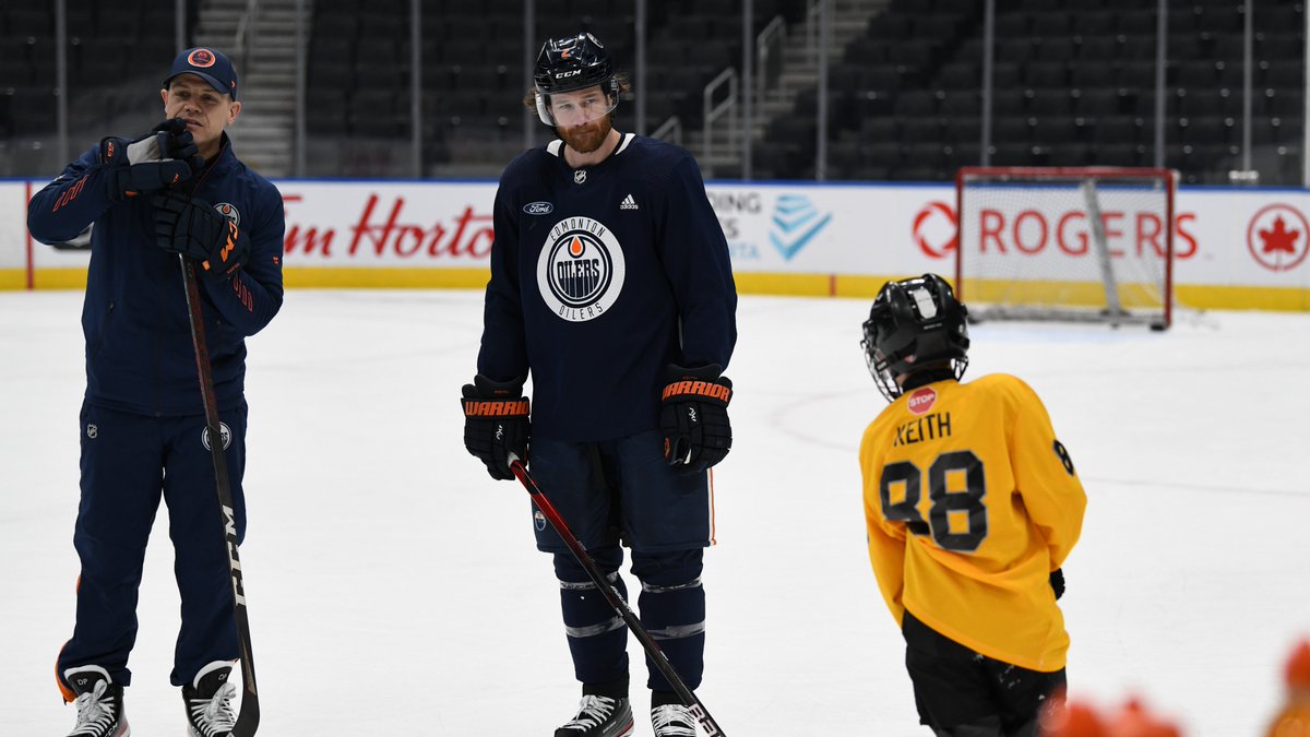 Had a lil' Keith drop by for a skate. #LetsGoOilers