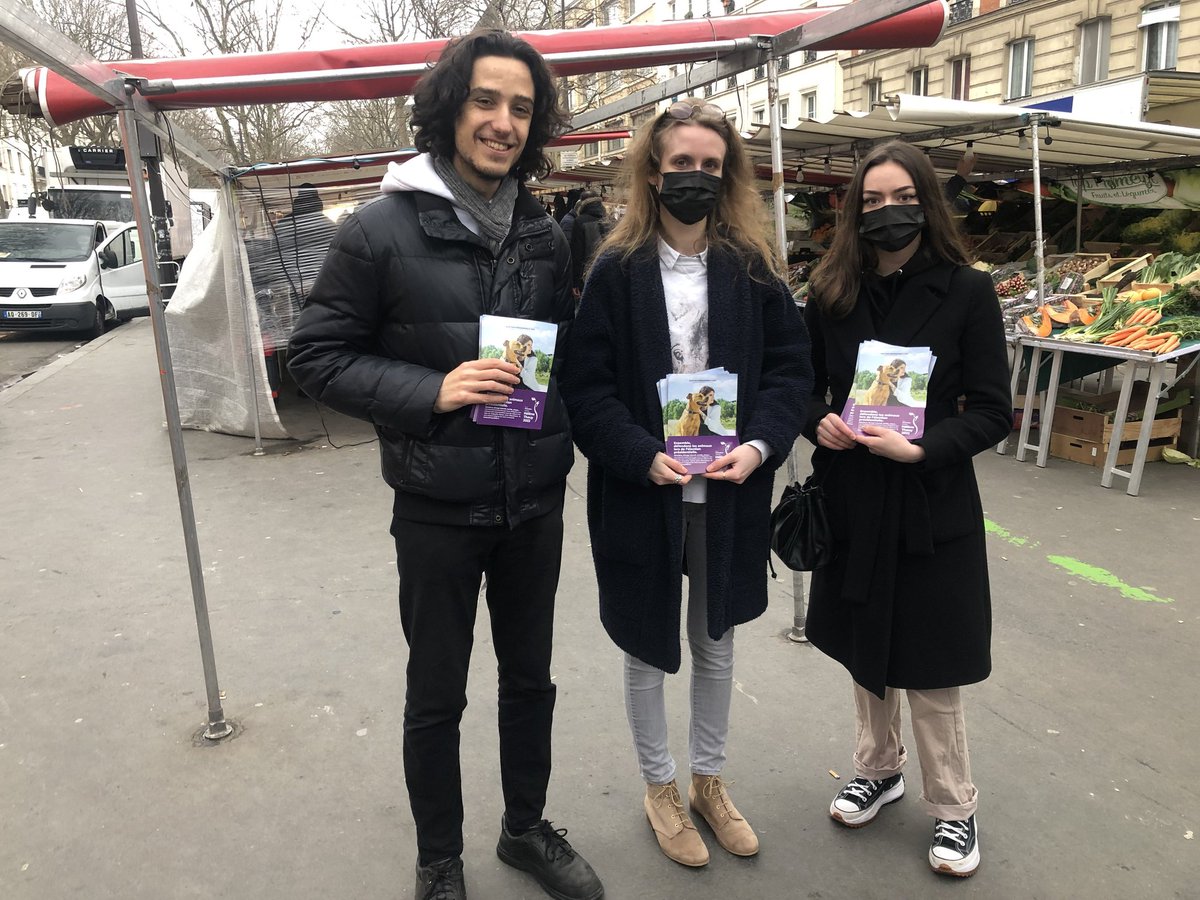 Le campus animaliste a participé ce matin à un tractage pour le <a href="/PartiAnimaliste/">Parti animaliste</a> au marché Charonne ce matin 🦩💪