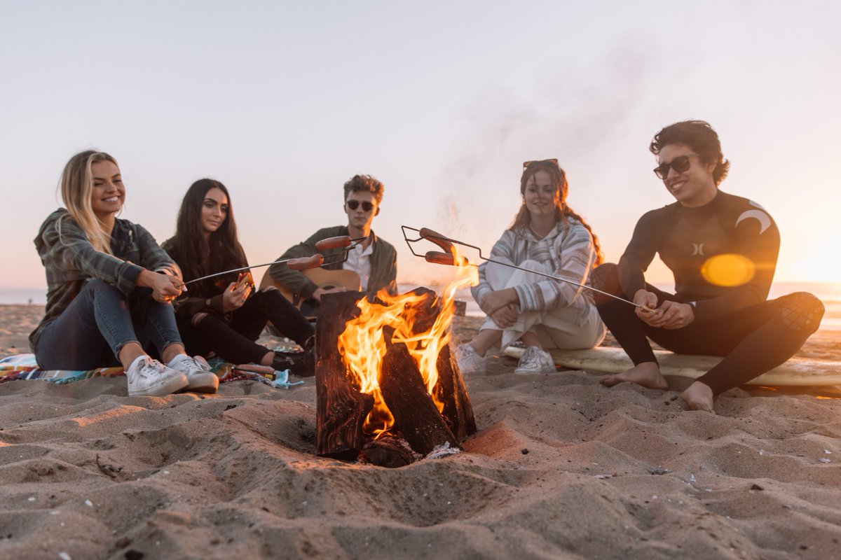Did you know that surrounding yourself with meaningful relationships has a positive impact on your overall health and well-being? Click the link below to learn more about social wellness tips!👇 #NewYearNewUs infl.tv/ktar