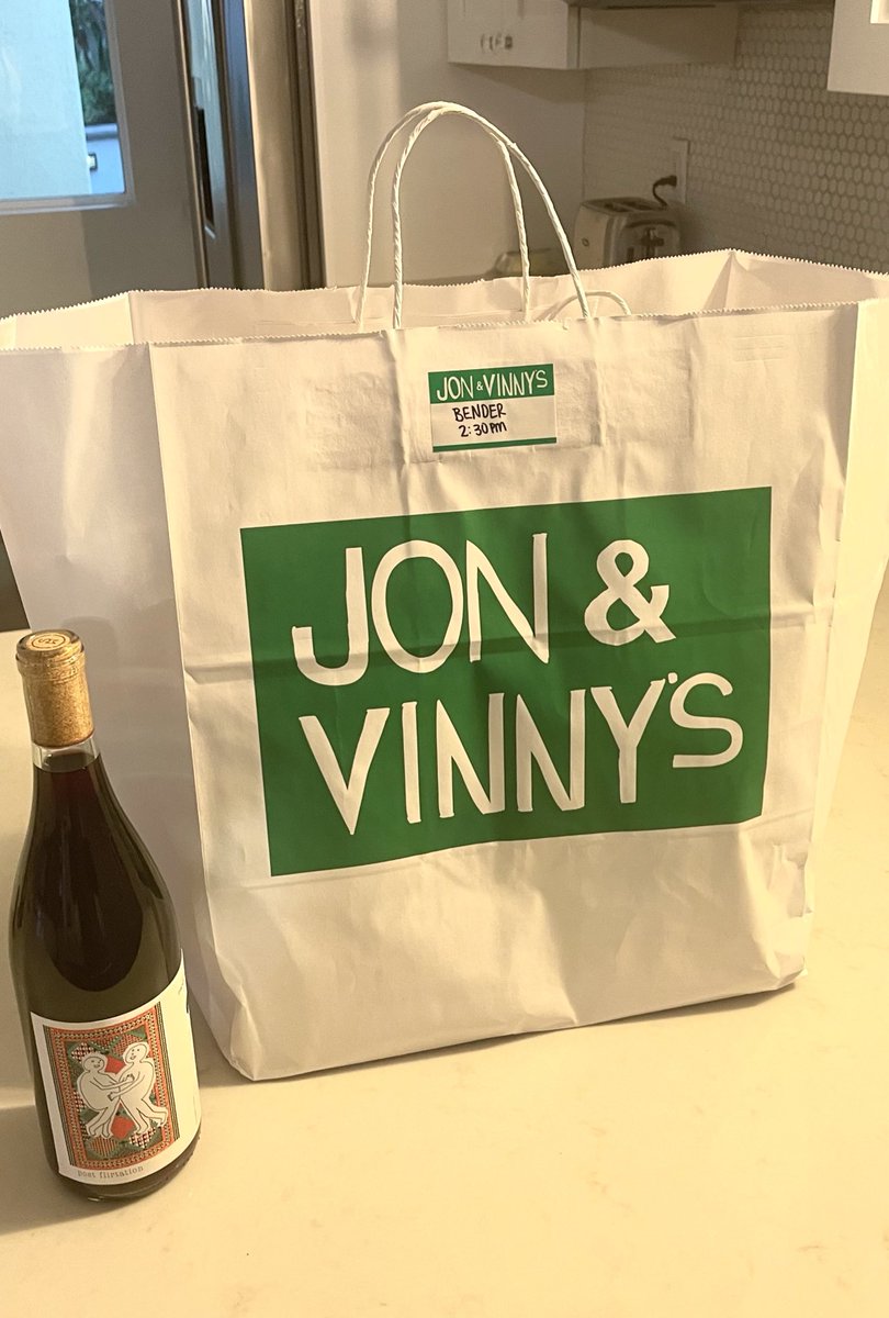 Ah! Thank you @himyfonhulu for dropping off all of this yummy food for the #HIMYF premiere ♥️ the original is my favorite, so excited!