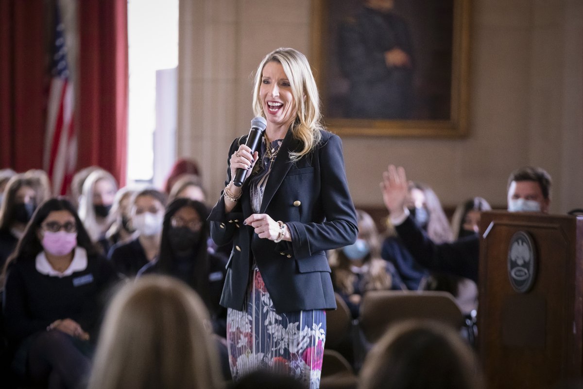 CulverAcademies's tweet photo. "You don't need a title to be a leader." Thank you to Jamie Engstrom, VP for Global Information Services and CIO of @CaterpillarInc, for speaking with our students today as part of The Ron Rubin School for the Entrepreneur Speaker Series and the #CGA50th celebration. (1/2) https://t.co/slABORX8op