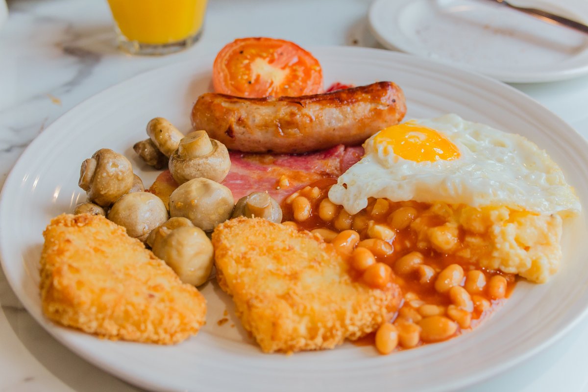 Breakfast is 𝒕𝒉𝒆 𝒎𝒐𝒔𝒕 𝒊𝒎𝒑𝒐𝒓𝒕𝒂𝒏𝒕 𝒎𝒆𝒂𝒍 of the day! Do you agree? 🥓 🍳 
#Breakfast #Leicester #VisitLeicester #BetterHealth