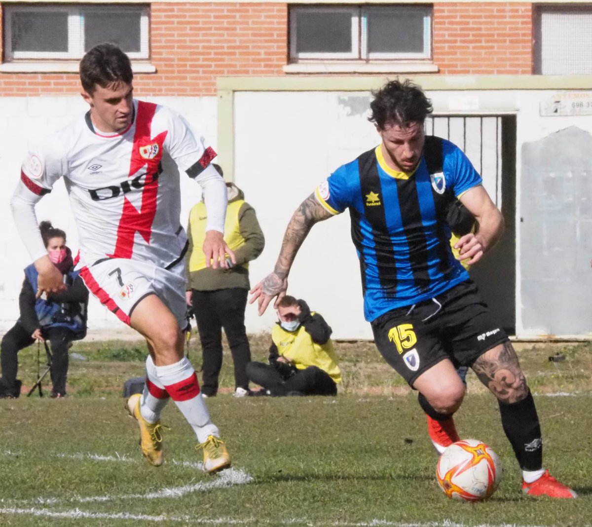 adparla's tweet photo. 🔴 BAJA | Isma Balea deja de pertenecer a la plantilla a petición del jugador.

🤝🏻 Desde el club nuestro agradecimiento por su trabajo y compañerismo en el tiempo en nuestro primer equipo deseándole los mejores deseos a nivel personal y profesional. ¡Suerte, uruguayo! https://t.co/LhWgCxrHCw