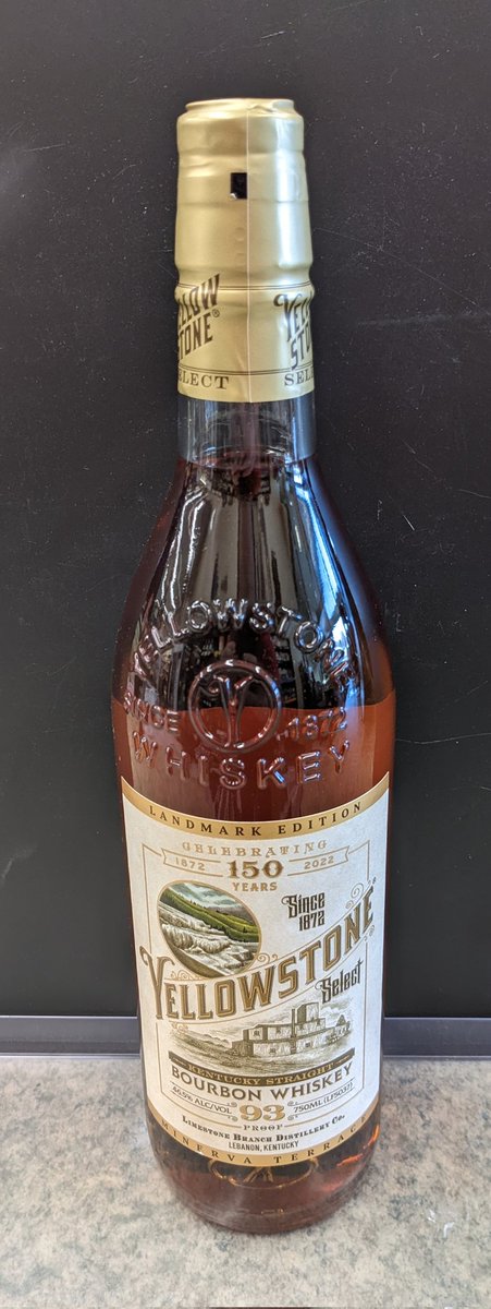 IndianolaWS's tweet photo. We finally got in more Yellowstone whiskey! Stop in and get some today. https://t.co/qPstDkyzAN