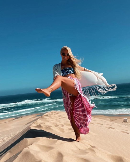 #beachbum #onlyfans #SouthAfrica #local #southafricangirl https://t.co/UHZbJ4xytC<a href="/tag/beachbum"class="tags">#beachbum</a><a href="/tag/onlyfans"class="tags">#onlyfans</a><a href="/tag/southafrica"class="tags">#SouthAfrica</a><a href="/tag/local"class="tags">#local</a><a href="/tag/southafricangirl"class="tags">#southafricangirl</a>