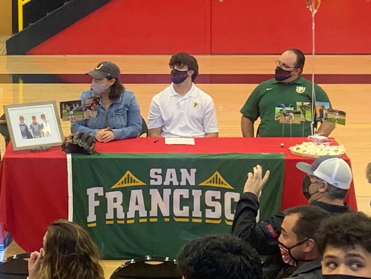 palma_school's tweet photo. Congratulations to Joe Cardinale (University of Utah), Gavin Ducker (William &amp; Mary), and Luke Rossi (USF) on officially signing your National Letters of Intent today for baseball. You make us proud. Go Chieftains! https://t.co/tNiPoxzTRI