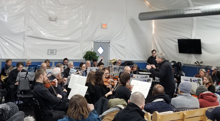 WBZNEWeekend's tweet photo. This weekend, @Me2Orchestra is performing in a groundbreaking concert at Boston's Symphony Hall, providing a #StigmaFreeZone for musicians and audience members with mental health diagnoses.
Learn about the orchestra and concert on this week's show: https://t.co/G07ngVggxN https://t.co/jEEVH9Pfc6