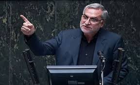 anahita41753668's tweet photo. جدیدا اختلاص از بانکها جایش را به دور زدن قانون در روز روشن داده است
 #اژه‌ای_دیوانو_دریاب_انفصال_وزیربهداشت https://t.co/d2lbsWuGln