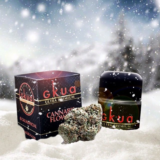 GkuaOfficial's tweet photo. ❄️🔥💨 #thatgkua #winter #snow https://t.co/DaDkX7gpat