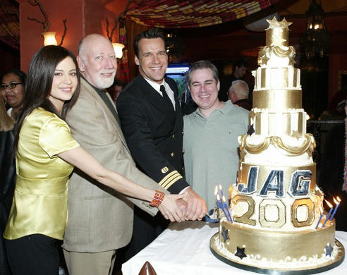 p_labyorteaux's tweet photo. #JAGUARY CONTINUES! Here I am with @reallycb @DonPBellisario and @DJamesElliott Celebrating a #Birthday for #JAG. Not sure the number of episodes we were celebrating. Any ideas? #ILikeCake, after #LHOTP #HowManyPeopleDoesItTakeToCutACake? https://t.co/LStm7Y7mdD