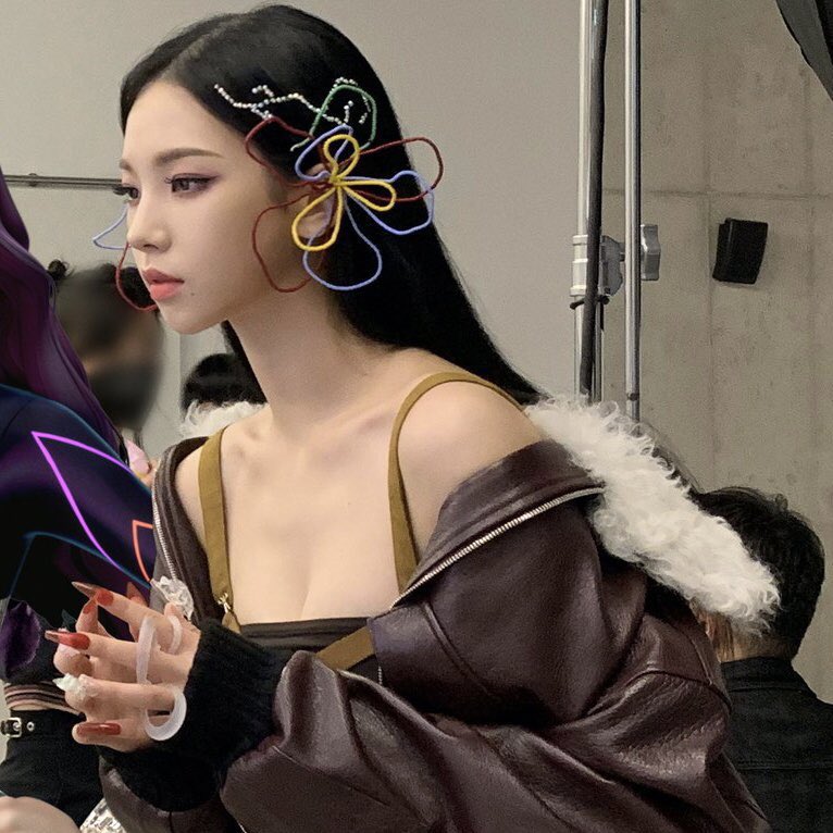karina pics tweet media