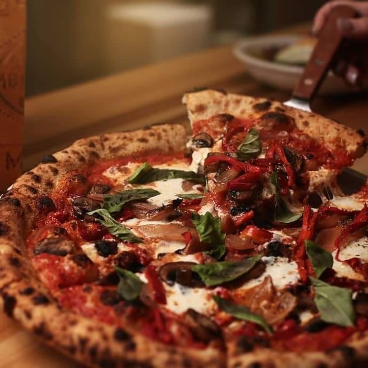 Craft64AZ's tweet photo. We got your local pizza fix! Come join us? #pizza #craft64 #chandleraz https://t.co/bpt586TGJG