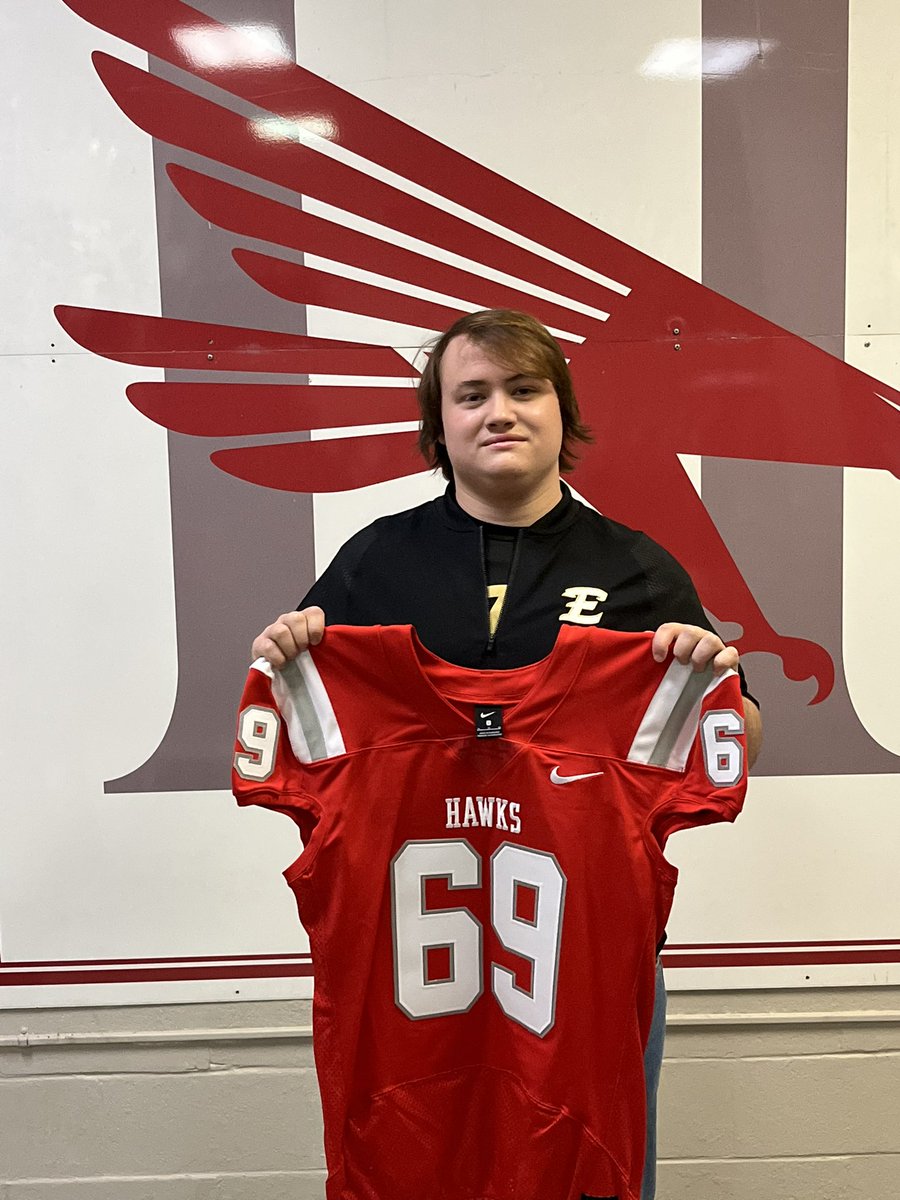 ColeWaters04's tweet photo. Great Visit at Huntingdon today!!!
@HawksFootball @jasonjennphil @_CoachBarnett https://t.co/kX3mtD8obw