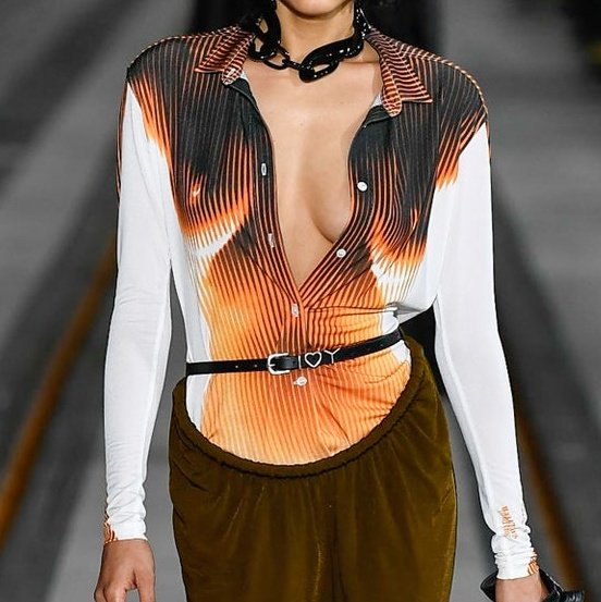 brownfashiongal's tweet photo. I'm shook these are so so so hottttttttt https://t.co/focDQSKcff