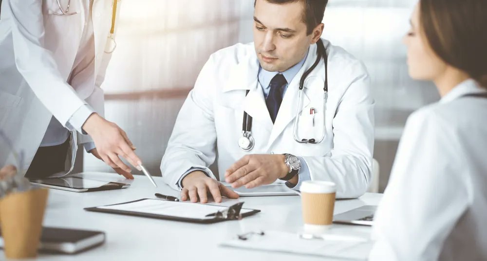 RingRx's tweet photo. 10 tips for designing a HIPAA-compliant phone system: https://t.co/LjbAgNWq1T.  #HIPAA #digitalhealth https://t.co/wYpwWPgF6t