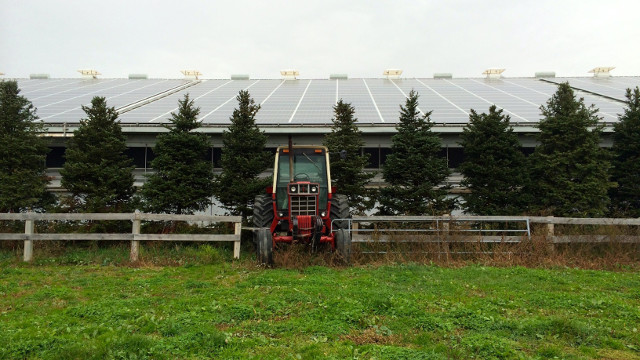 FMCGlobalSat's tweet photo. Excited about another Rooftop Solar PV System in Kerwood, ON on our FMC GlobalSat secure network! 🌞🍁📶

#solar #energy #solarpv #renewables #5G #4G #renewableenergy #solarenergy #broadband #Fmcglobalsat #iot #4GLTSAT #5GLTSAT #KerwoodOntario https://t.co/mO0SbF7tU6