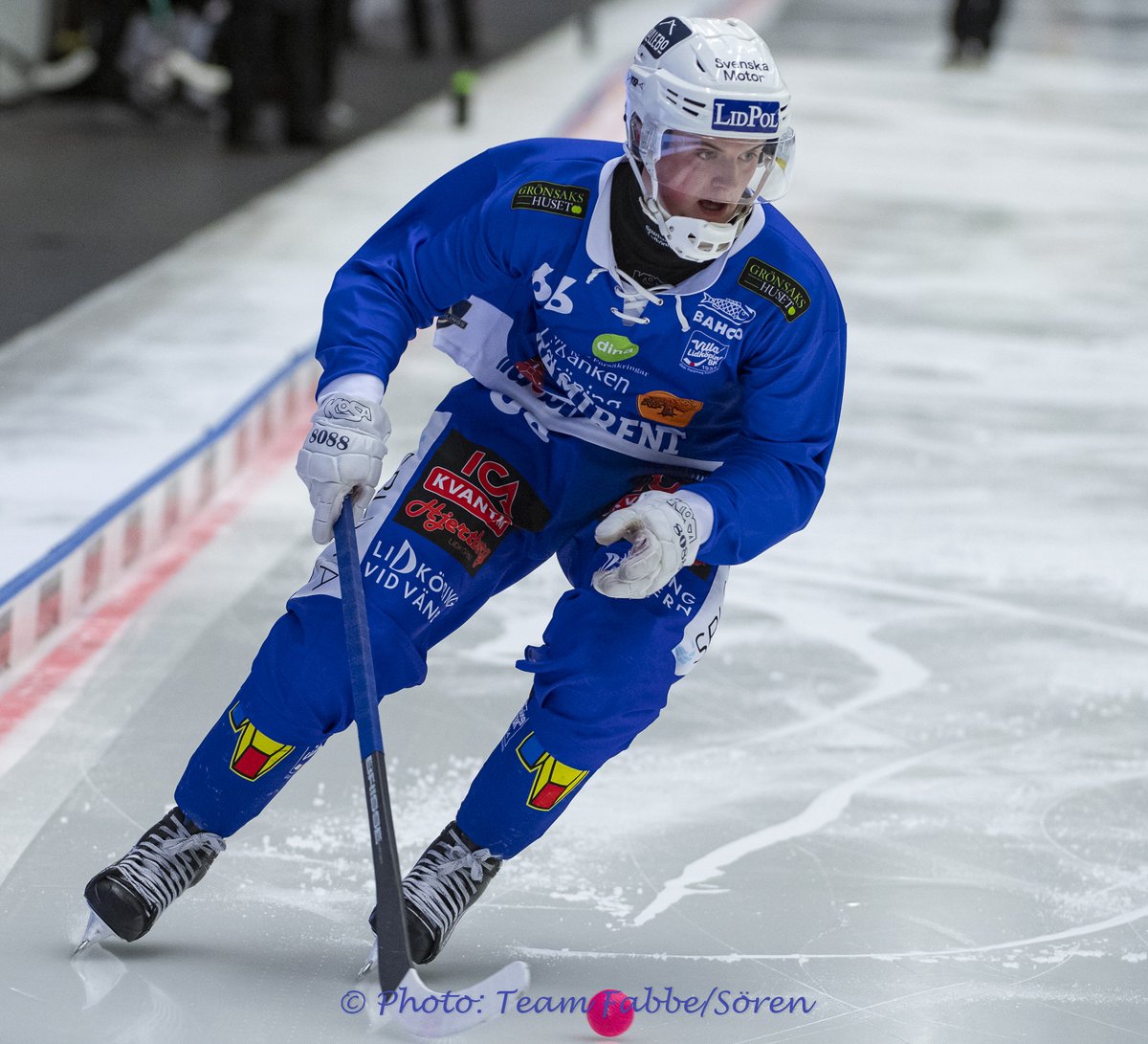 👊✨ Det är inte varje dag man har dubbla brödraskap i samma lag på isen samtidigt - men idag var en sådan dag.

Joel Broberg född: 1999.
Melker Broberg född: 2003.
Alexander Karlgren född: 2001.
Amadeus Karlgren född: 2004.

#VLBK #Lidköping 
#svbandy