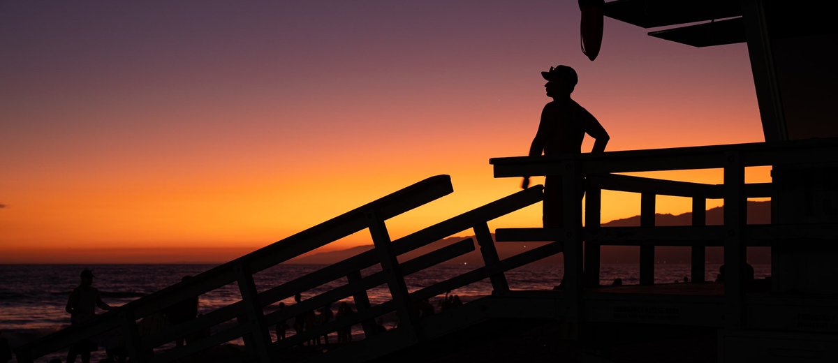 jaydecker_'s tweet image. Working from home has its perks, but I do miss getting off of work, hitting the gym, and sunset runs in Santa Monica. Throwback Thursday to 2019. #LosAngeles #sunset #santamonica